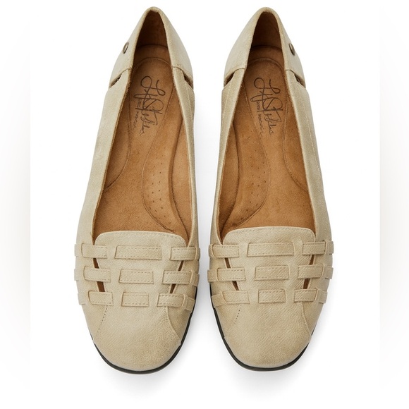 Life Stride Women’s Gold Casual Flat Slip-On Comfort Shoe 6.5M NEW, No Tags - Picture 2 of 6